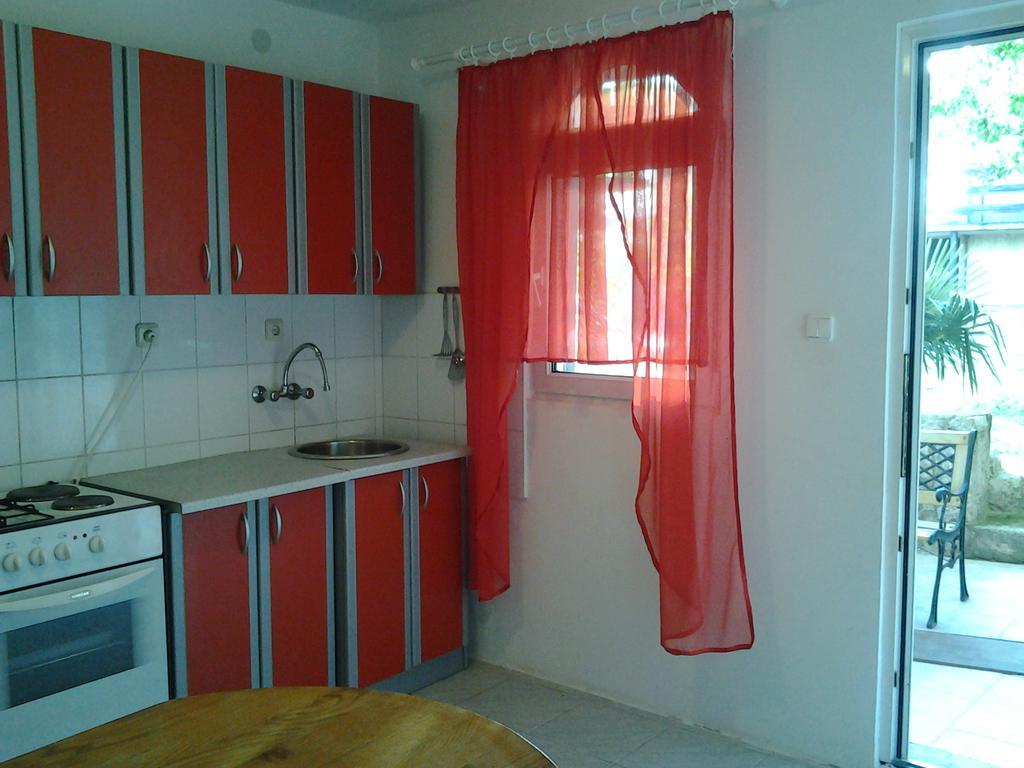 Apartmani Marija Starigrad Paklenica Esterno foto